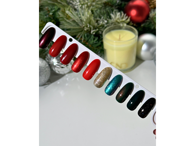 VINYLUX HOLIDAY MAGIC COLLECTION