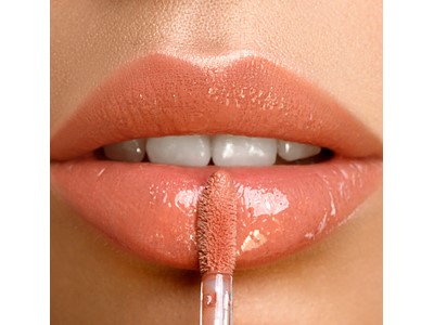 Lip Plumping Gloss, Nearly nude, Soft Ta